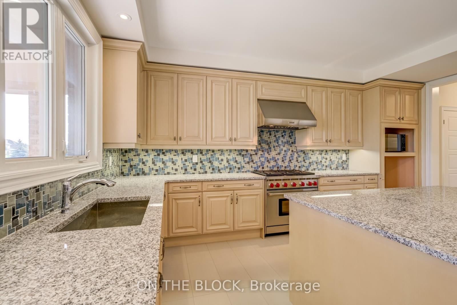 24 WHITEWOOD DRIVE Image 25