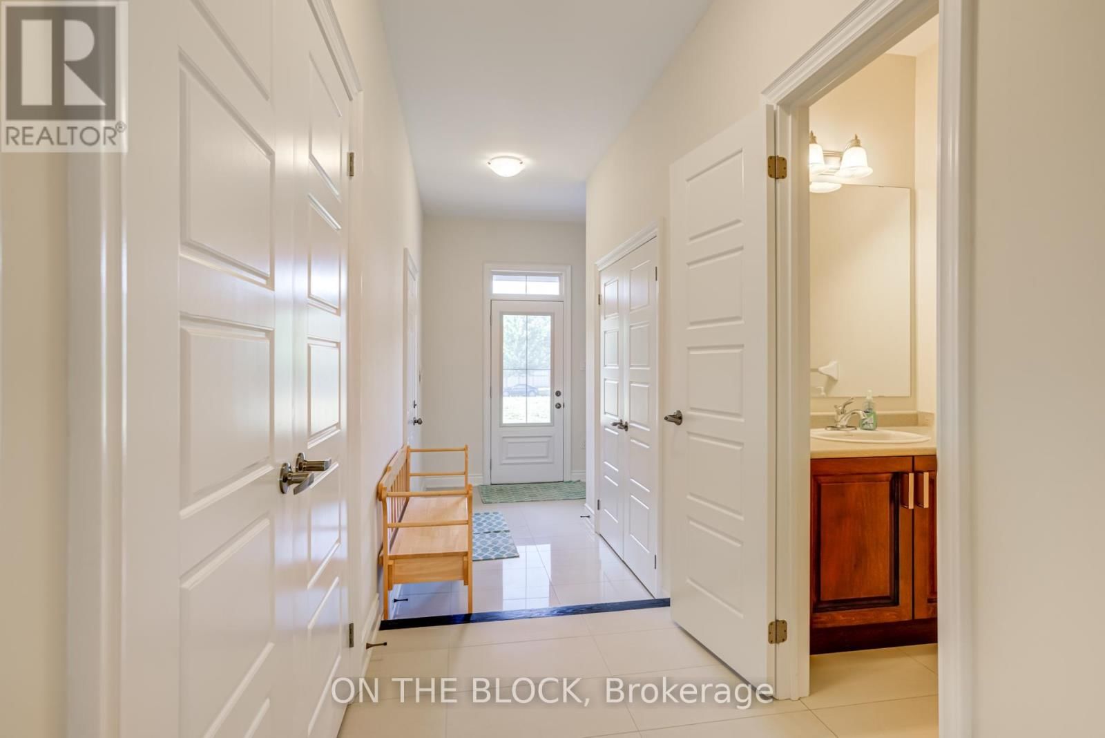 24 WHITEWOOD DRIVE Image 30