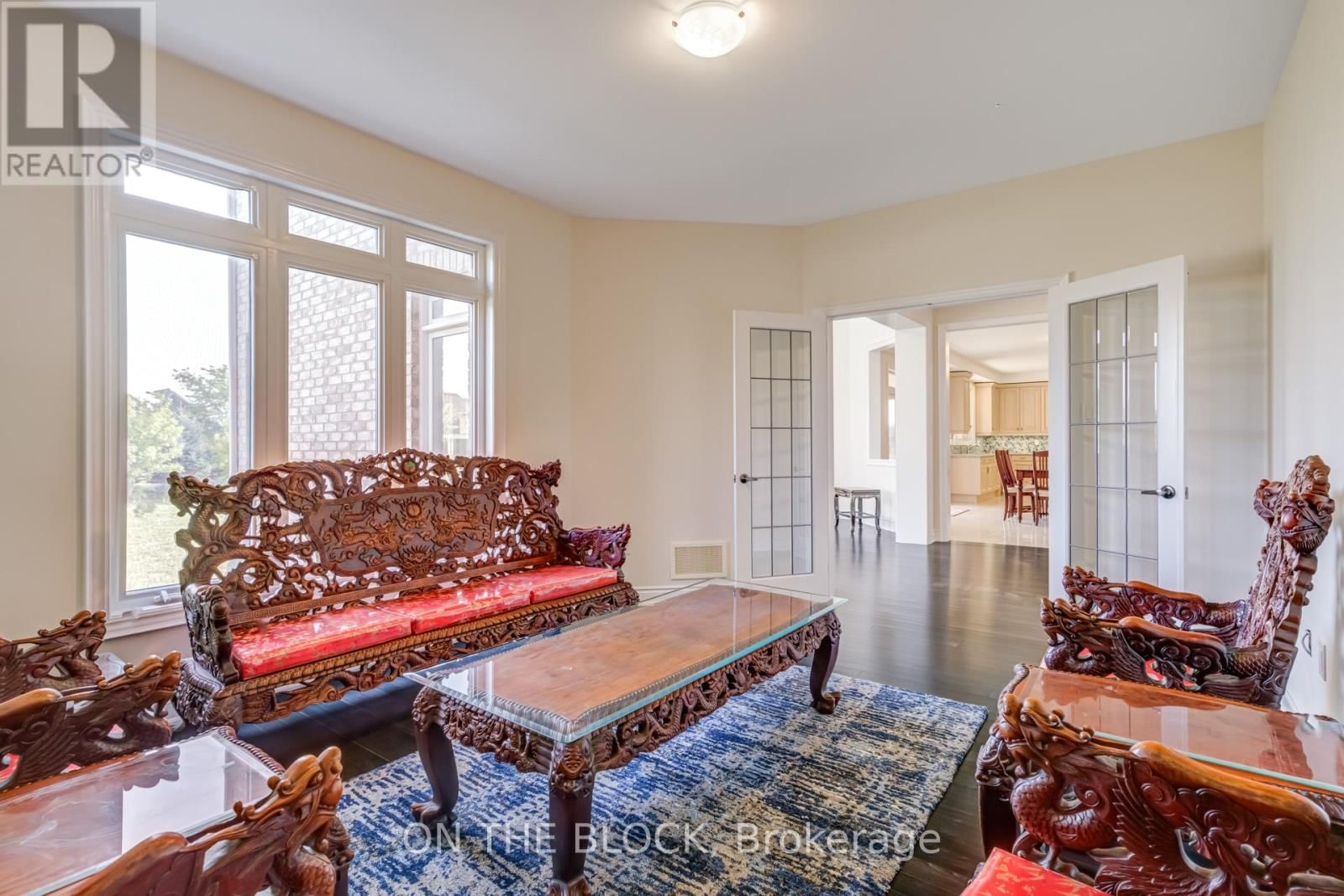 24 WHITEWOOD DRIVE Image 32