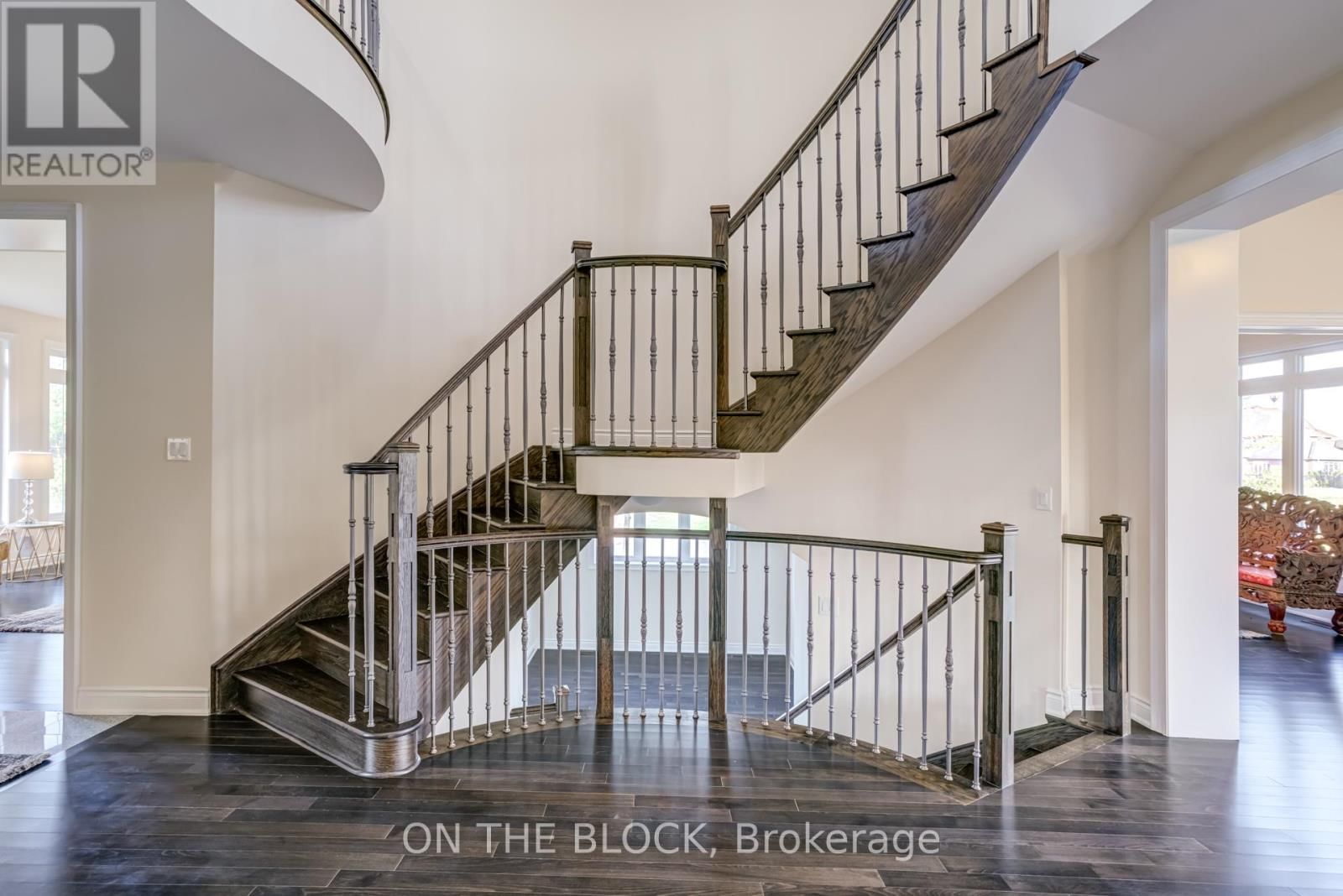 24 WHITEWOOD DRIVE Image 35