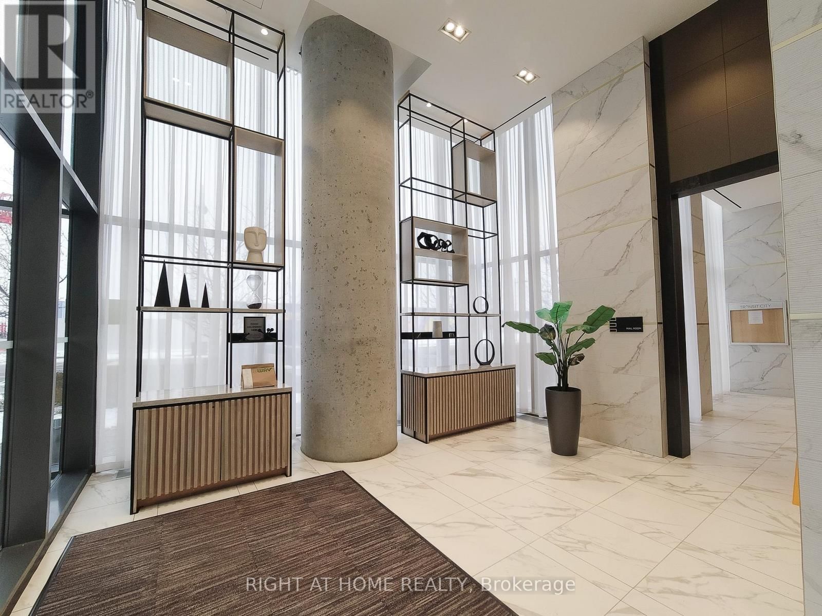 4701 - 5 BUTTERMILL AVENUE Image 17