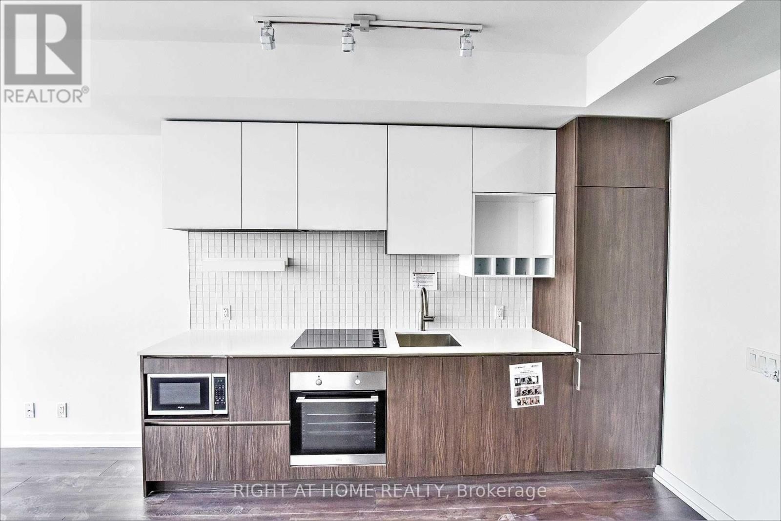 4701 - 5 BUTTERMILL AVENUE Image 4