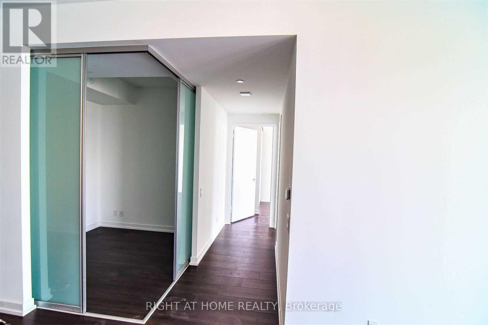 4701 - 5 BUTTERMILL AVENUE Image 9