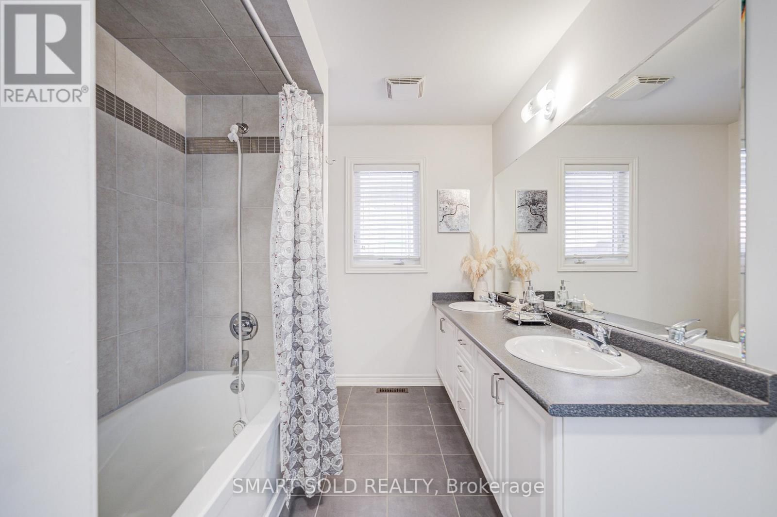 365 GOLDEN ORCHARD ROAD Image 31