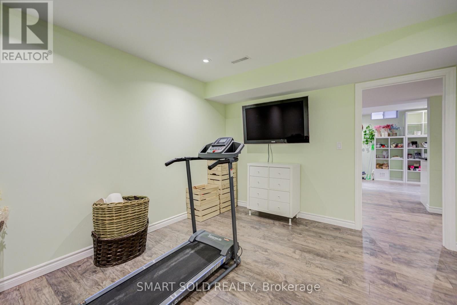 365 GOLDEN ORCHARD ROAD Image 40