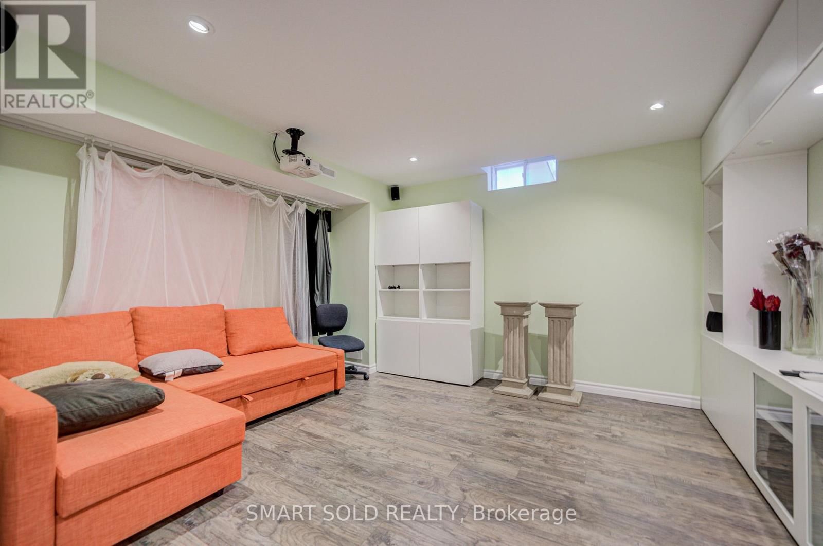 365 GOLDEN ORCHARD ROAD Image 41