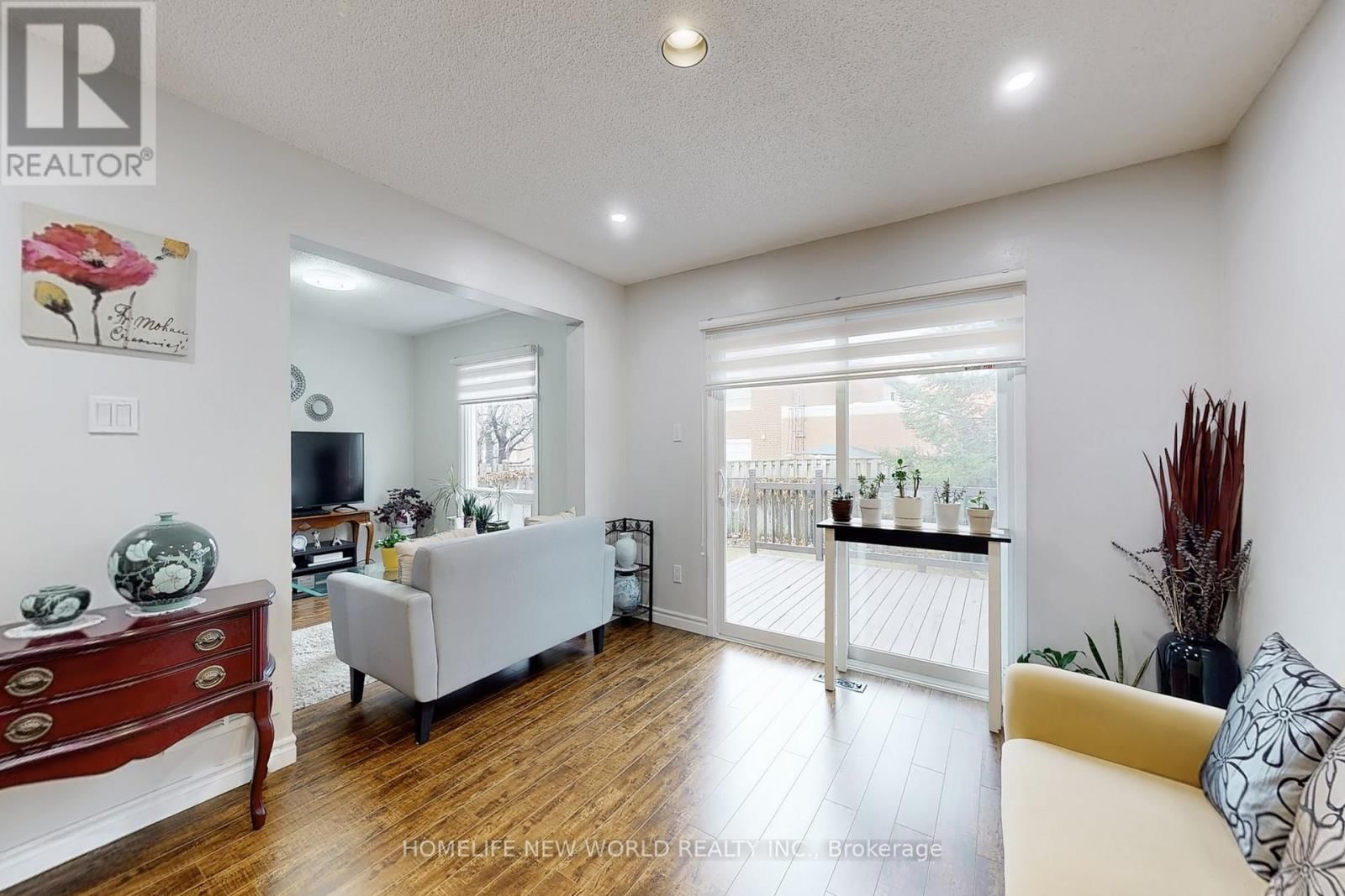 179 CAMPBELL AVENUE Image 11