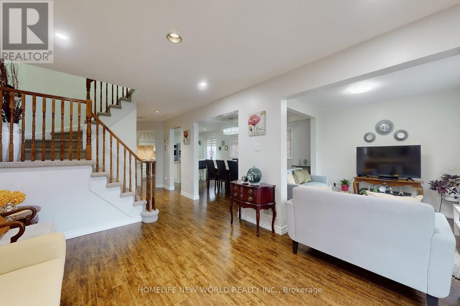 179 CAMPBELL AVENUE Image 13