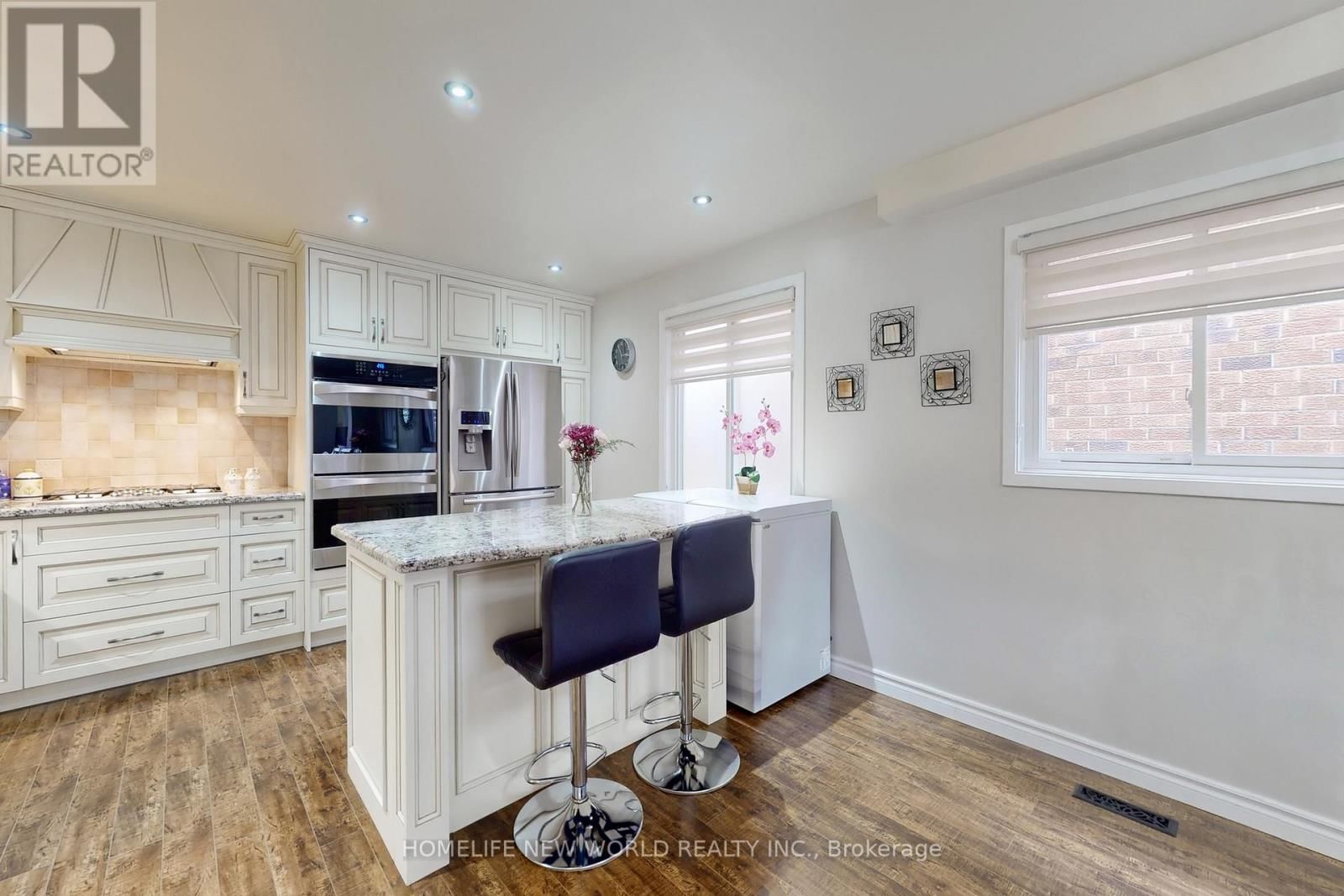 179 CAMPBELL AVENUE Image 14