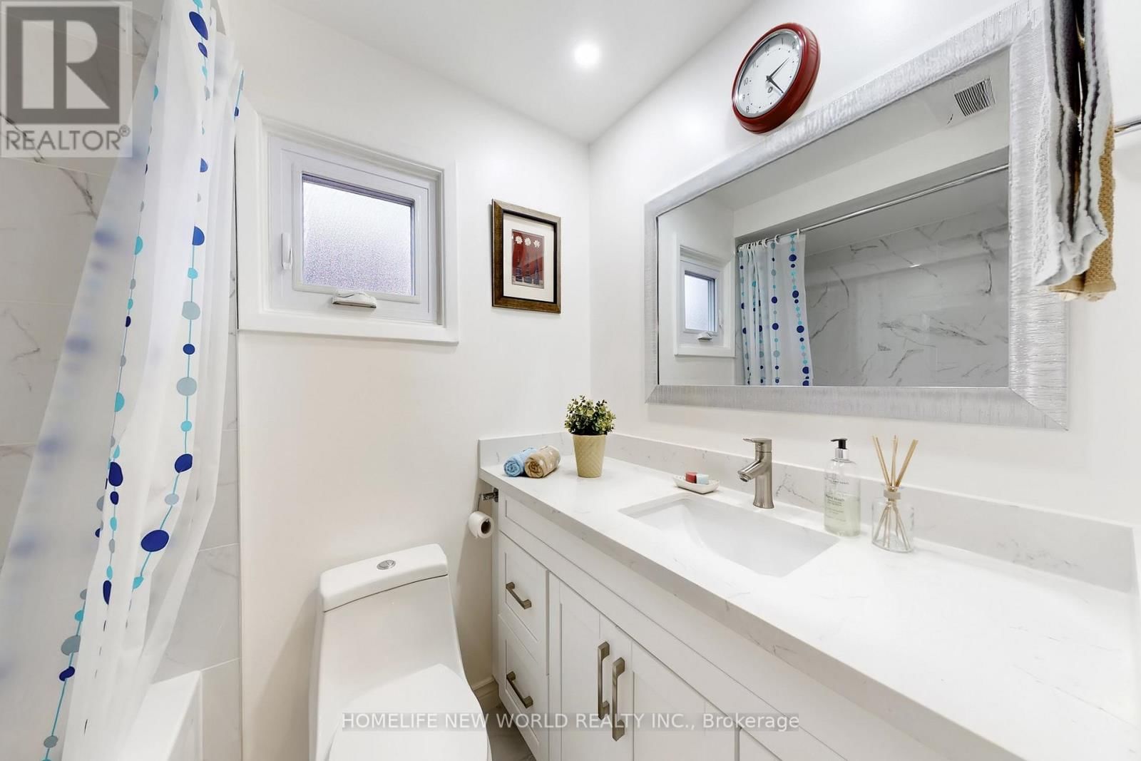 179 CAMPBELL AVENUE Image 28