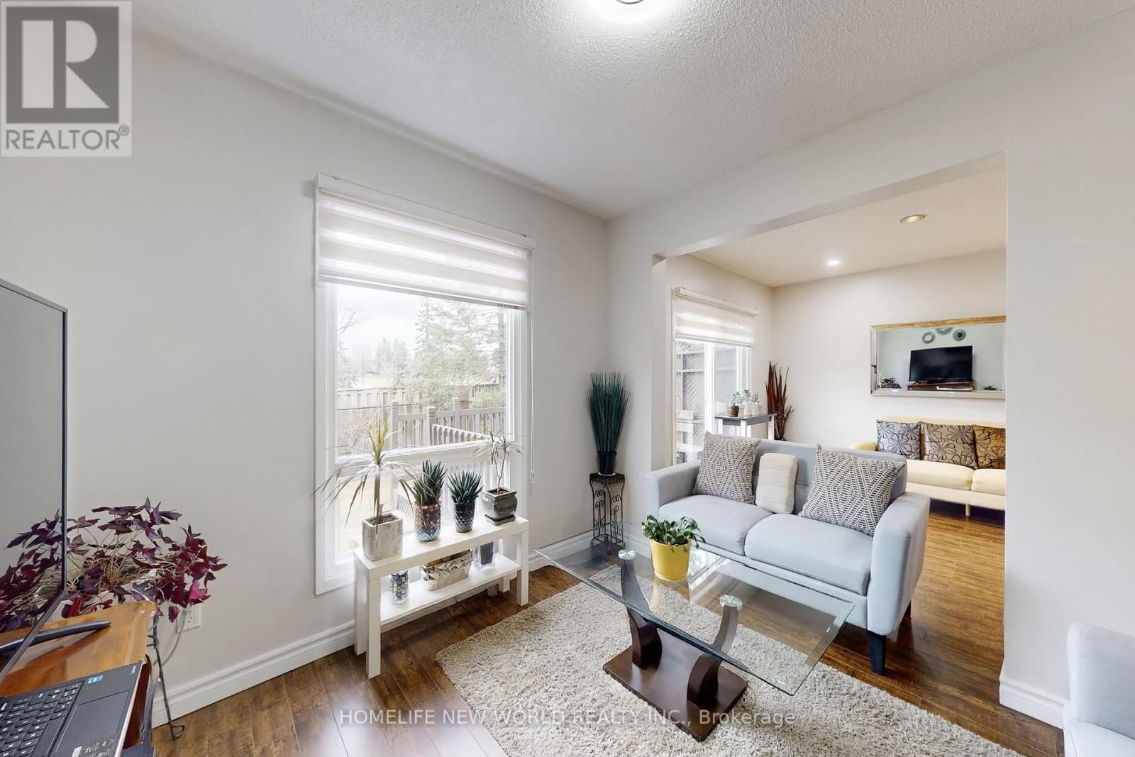 179 CAMPBELL AVENUE Image 4