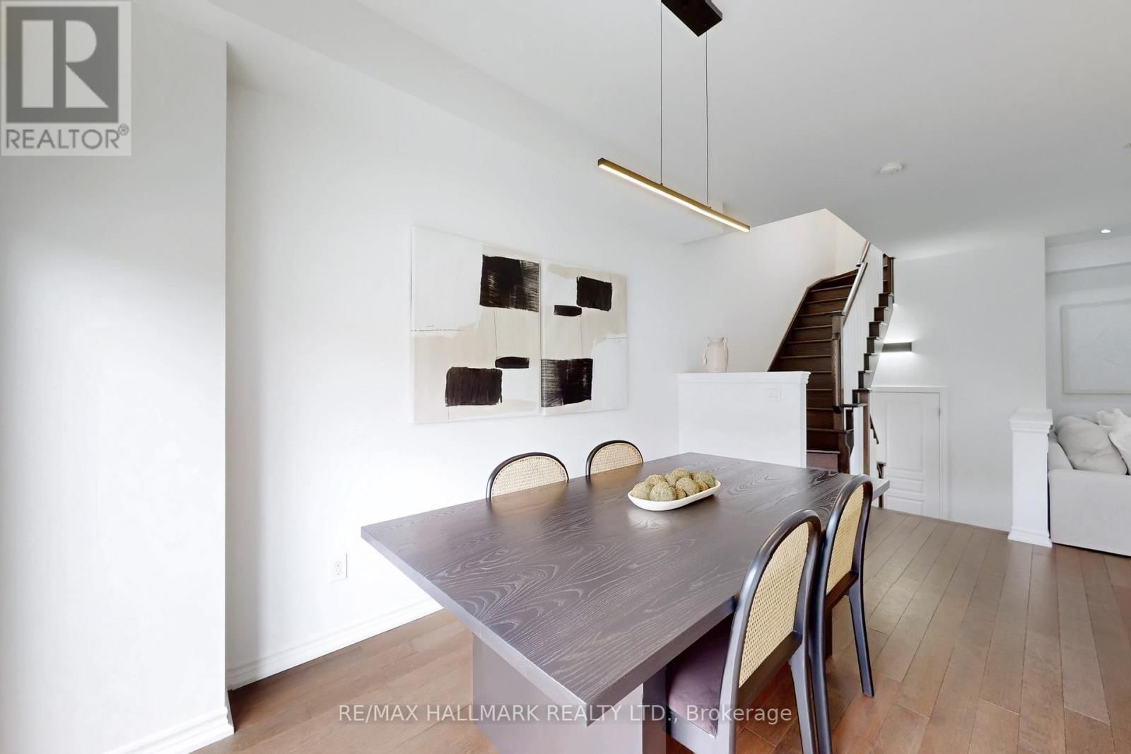 19 WIMSHAW LANE Image 20