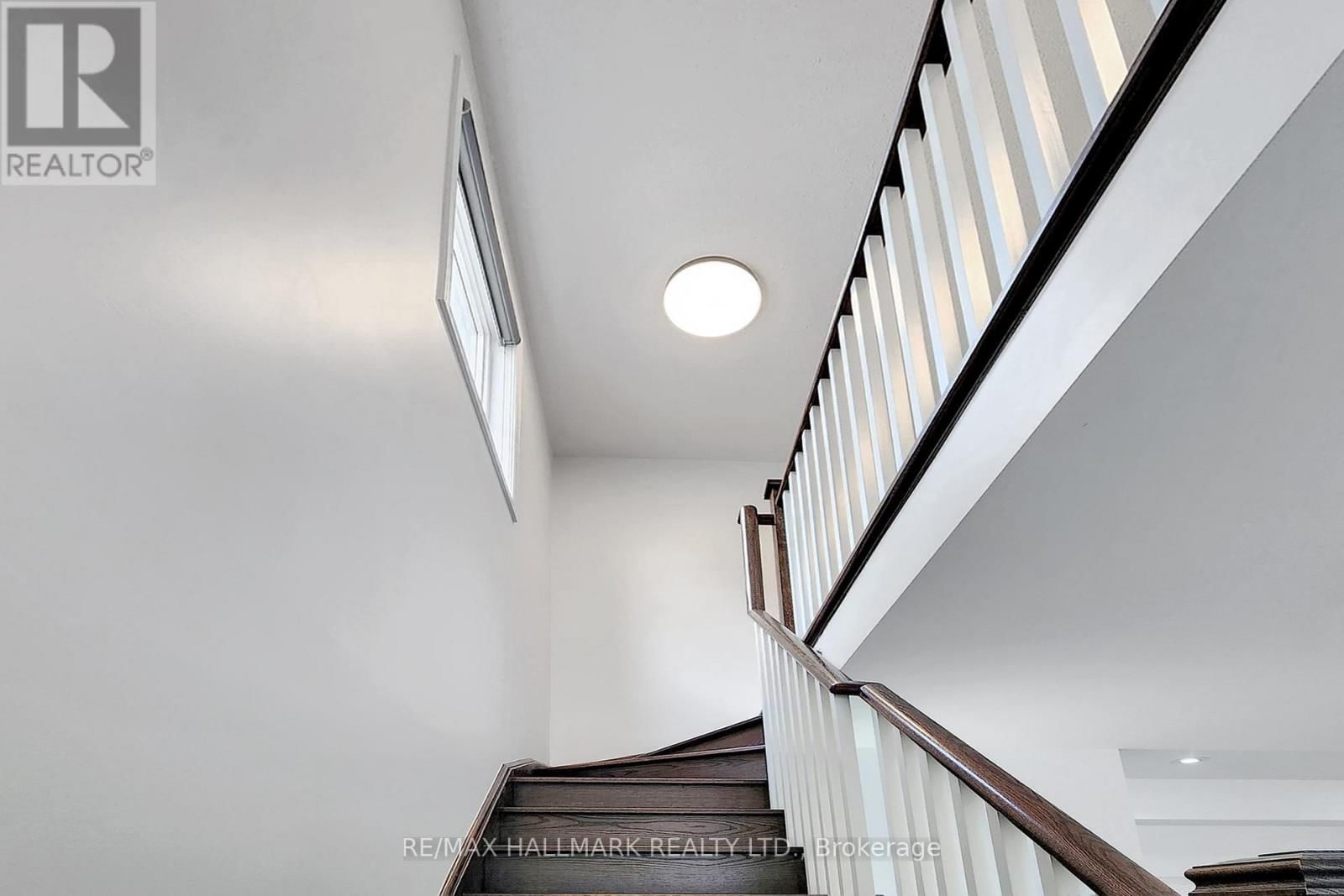 19 WIMSHAW LANE Image 26