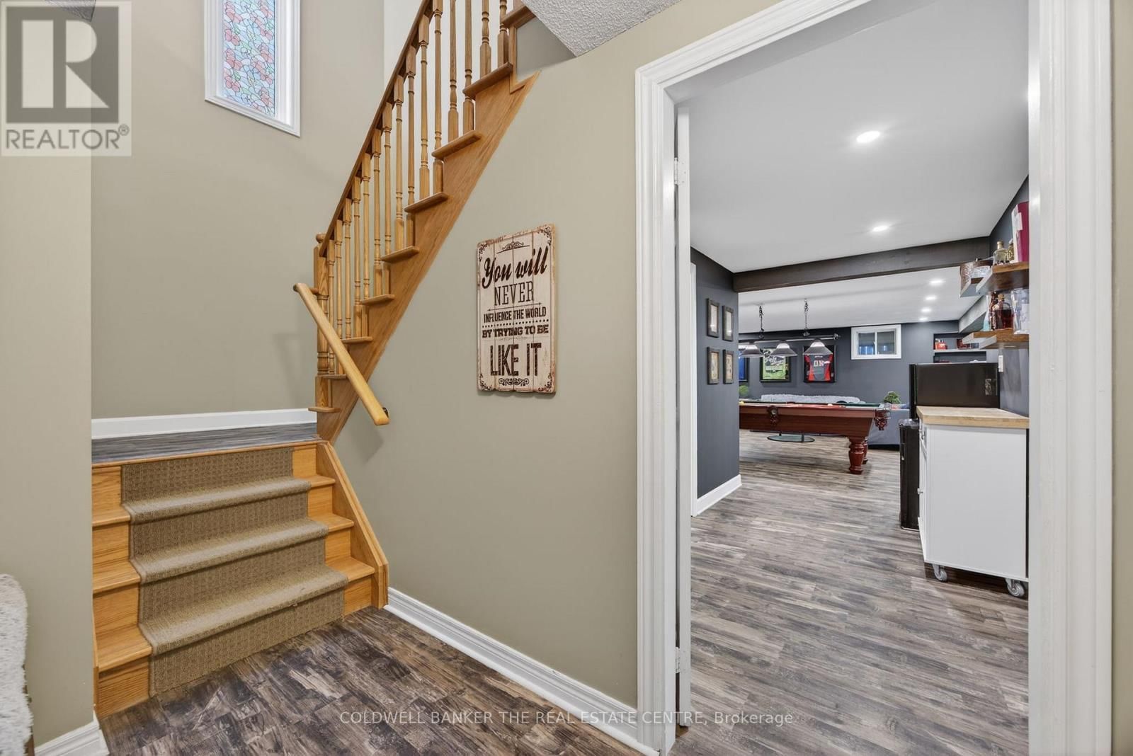 33 BOOTH STREET Image 20