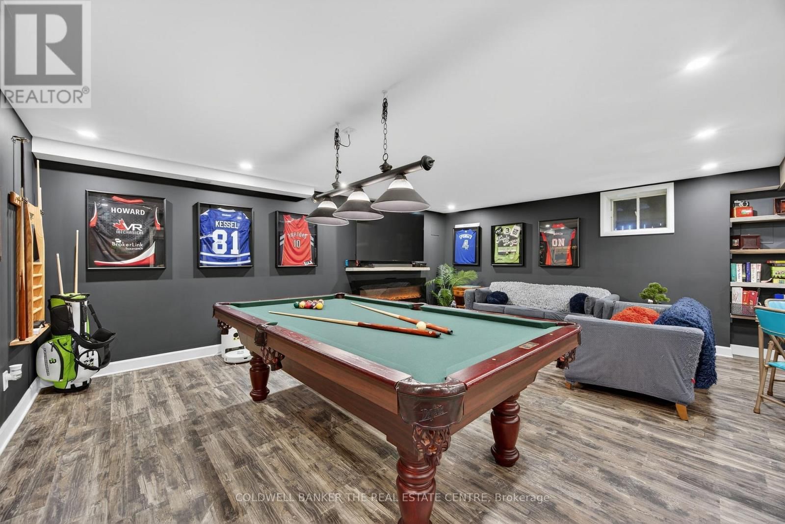 33 BOOTH STREET Image 21