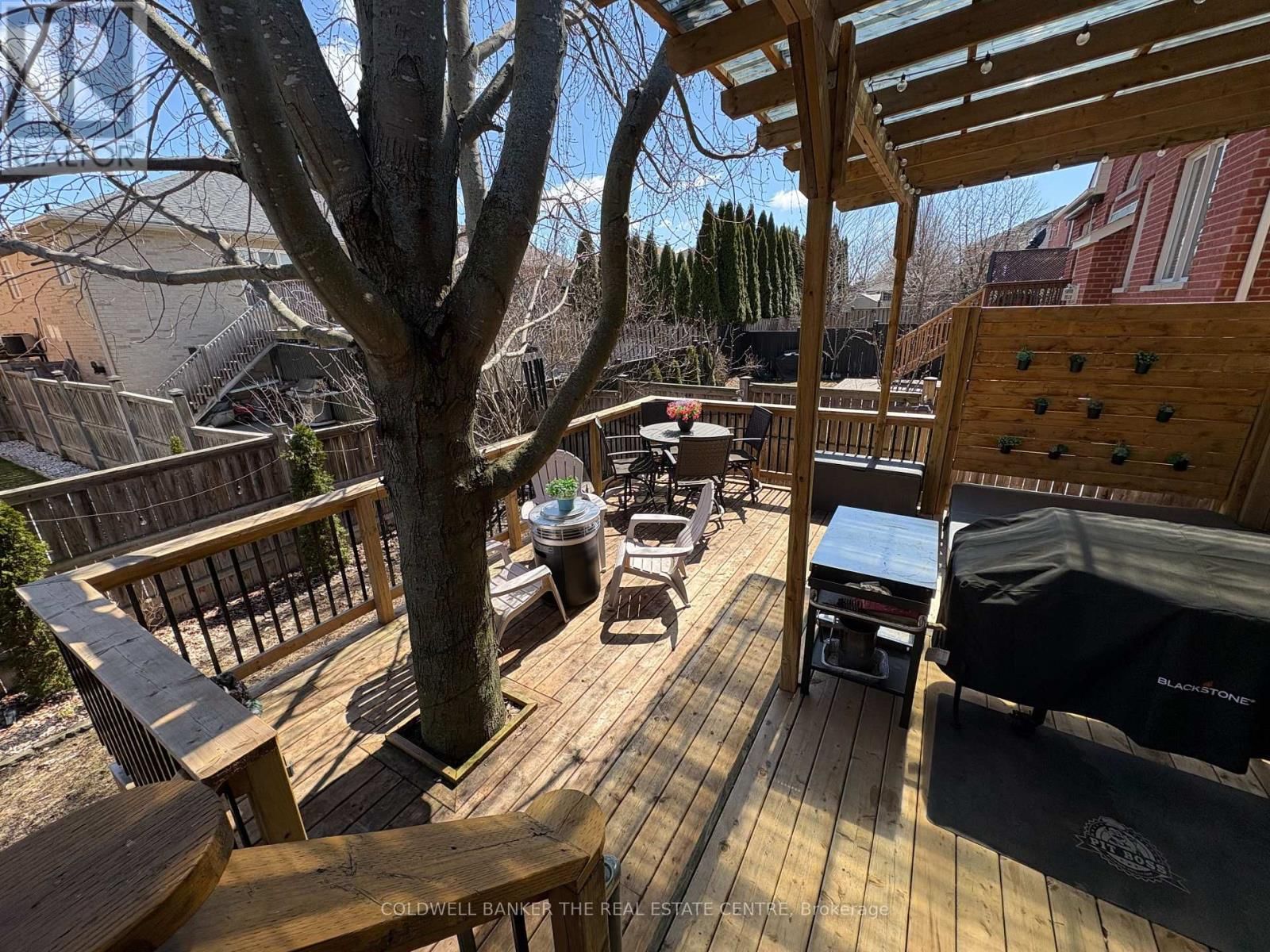 33 BOOTH STREET Image 35