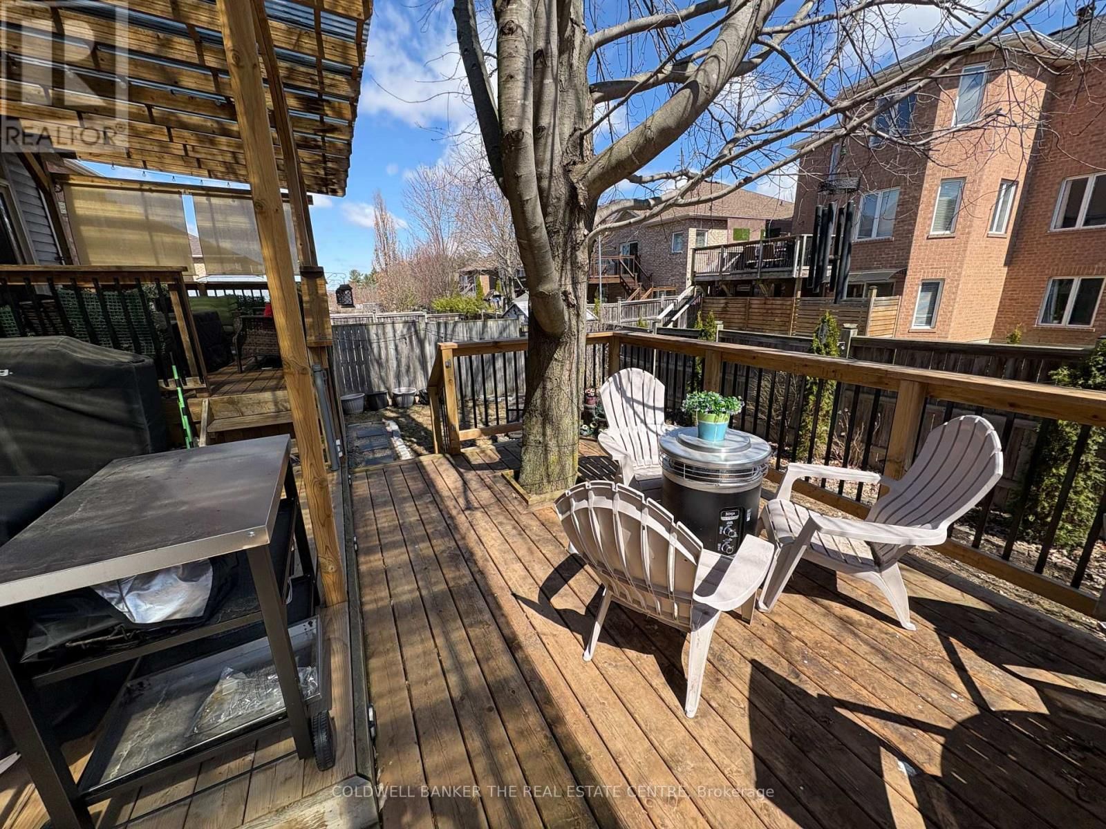 33 BOOTH STREET Image 38