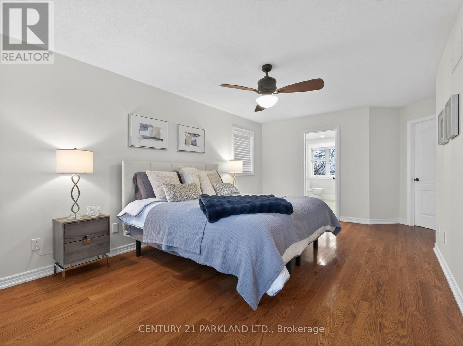 5 BROWNSCOMBE CRESCENT Image 13