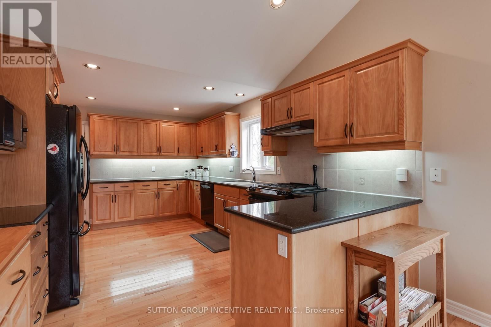 4 - 87 BELLA VISTA TRAIL Image 10