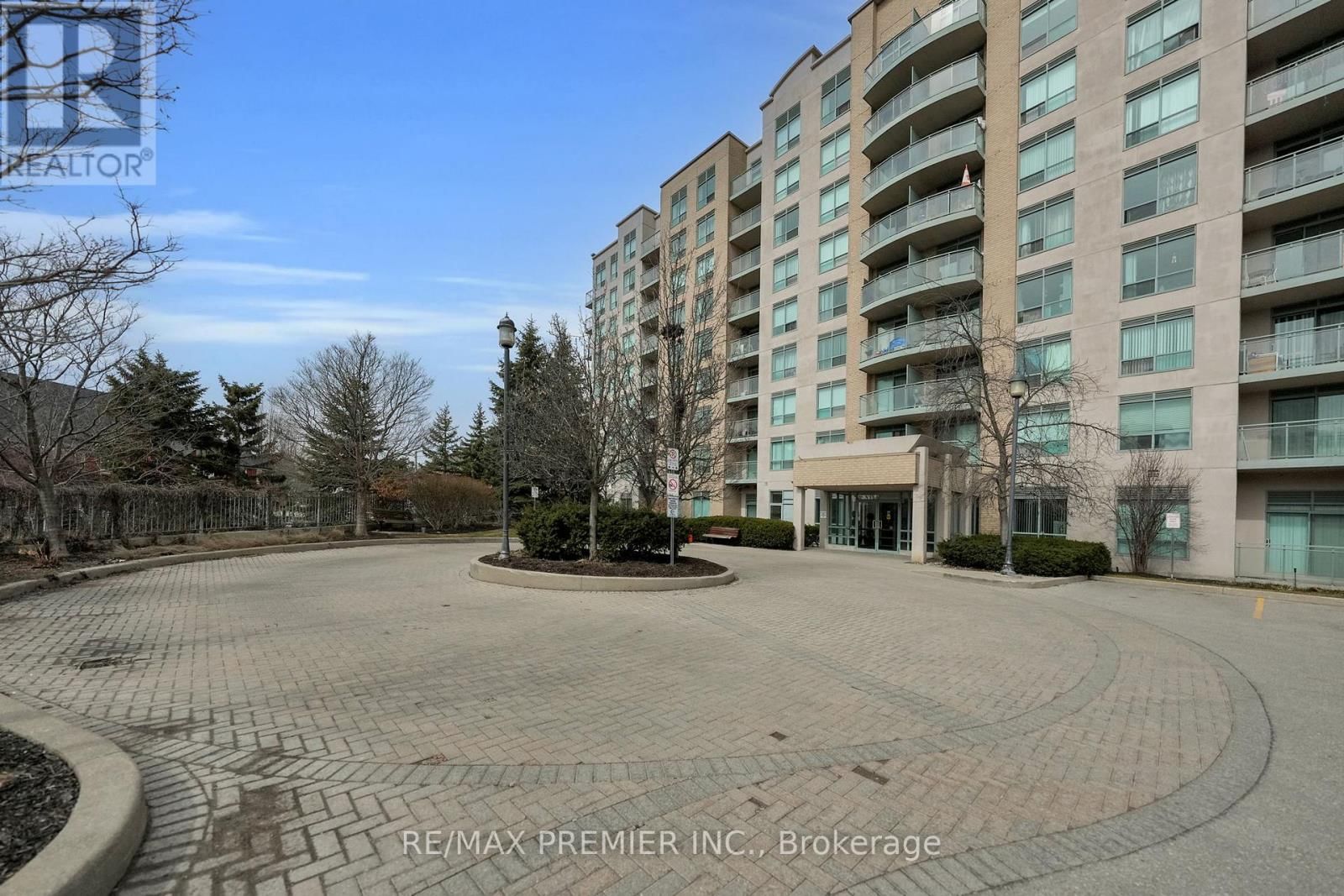 220 - 51 BAFFIN COURT Image 34