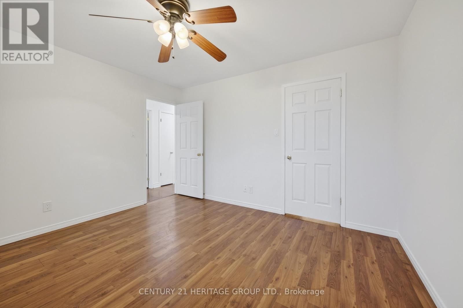 111 ONDREY STREET Image 16