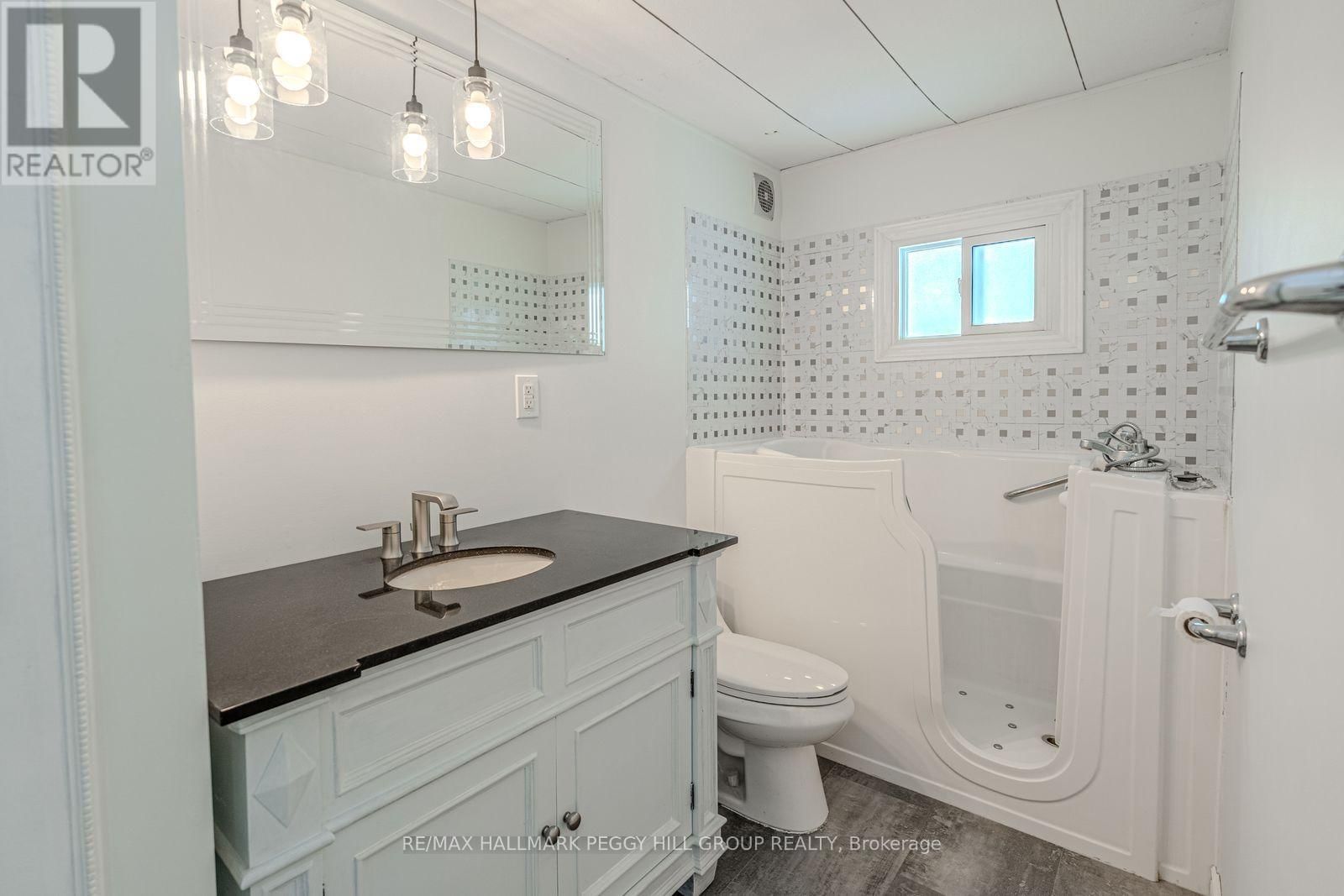 85 HAWTHORNE DRIVE Image 10