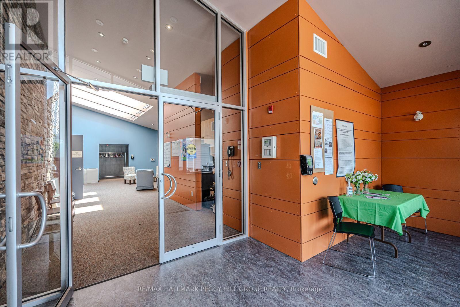 85 HAWTHORNE DRIVE Image 13