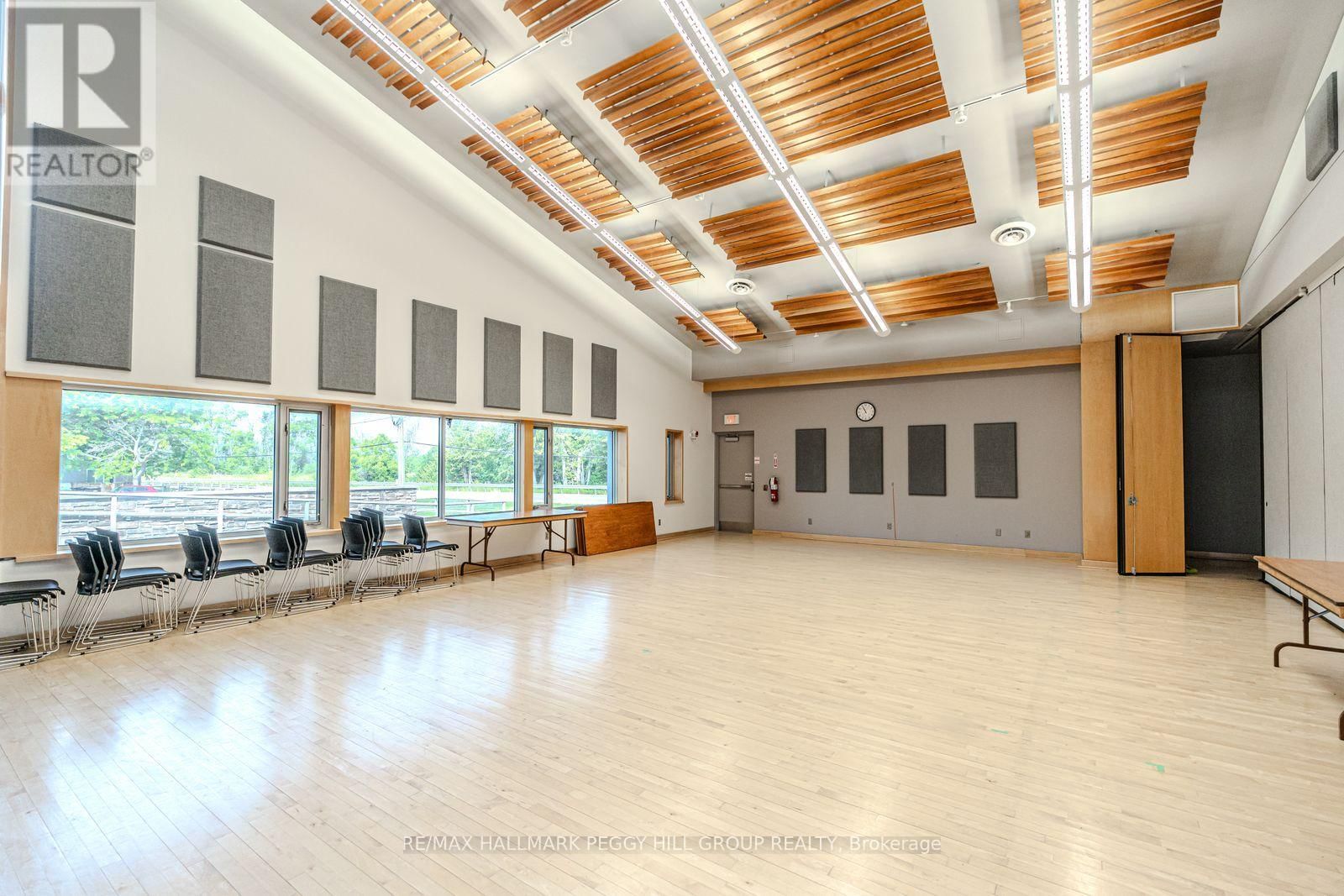 85 HAWTHORNE DRIVE Image 14