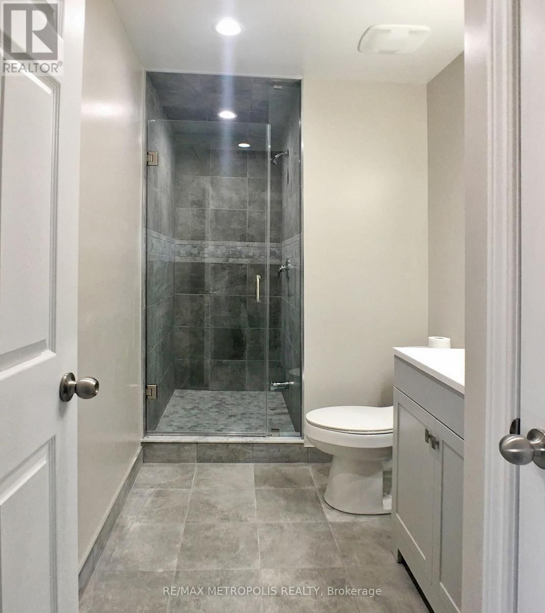 Coach - 381 COUNTRY GLEN ROAD Image 23