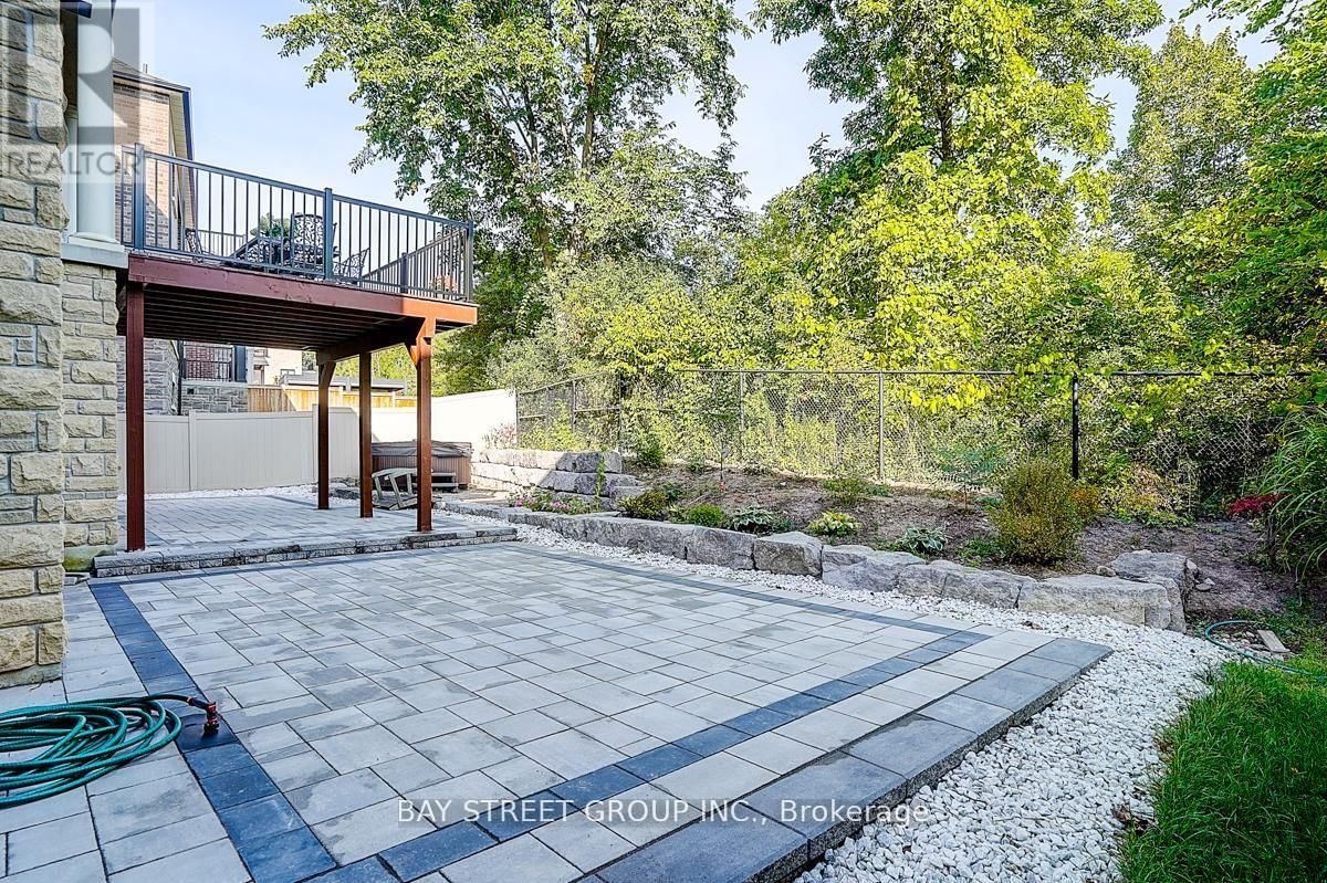 80 LADY JESSICA DRIVE Image 10