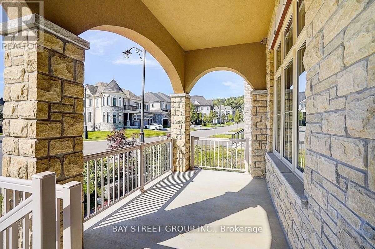 80 LADY JESSICA DRIVE Image 11