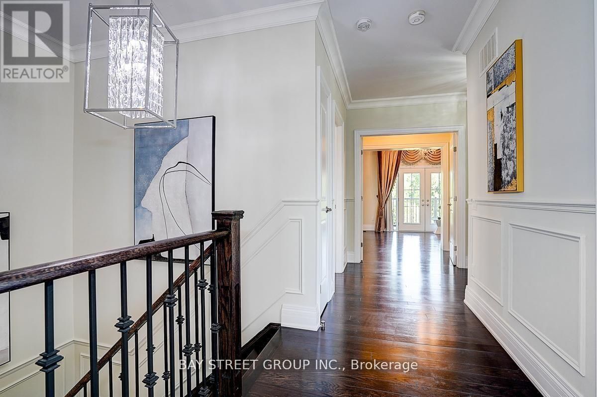 80 LADY JESSICA DRIVE Image 25