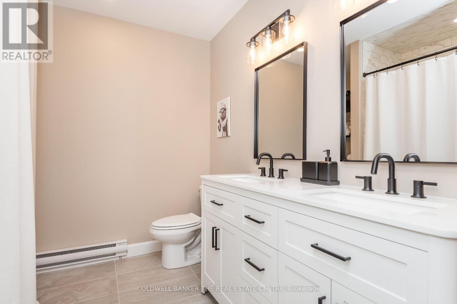 2218 MILDRED AVENUE Image 17