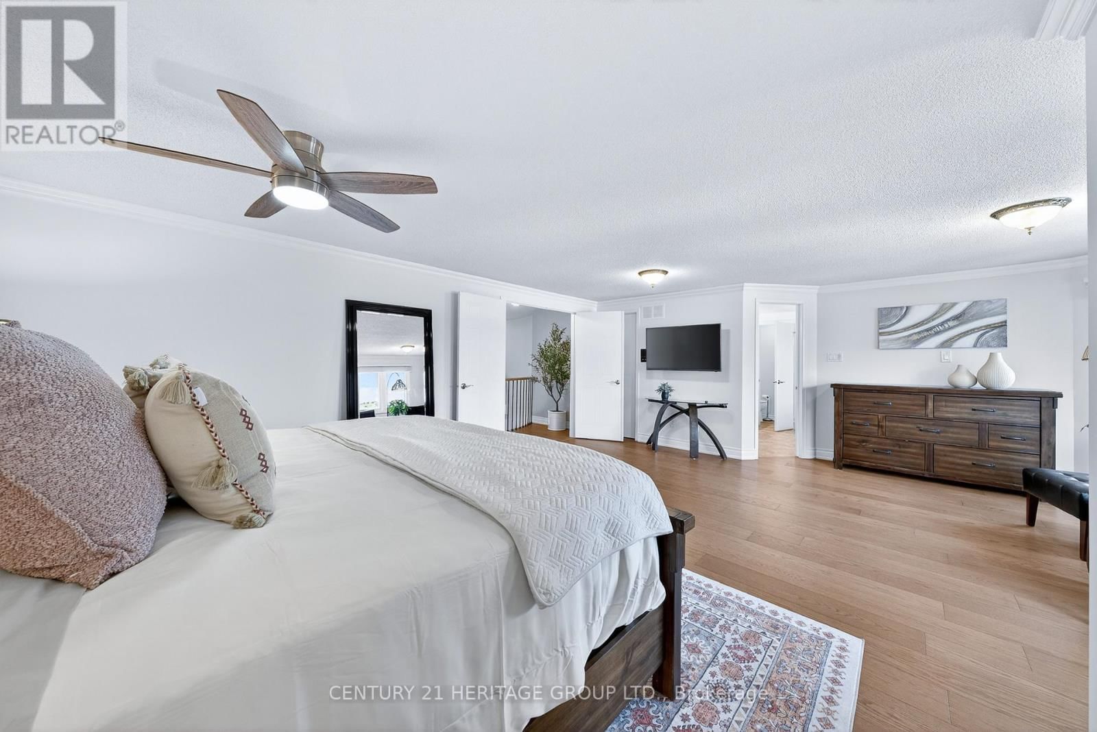 483 ALEX DONER DRIVE Image 21