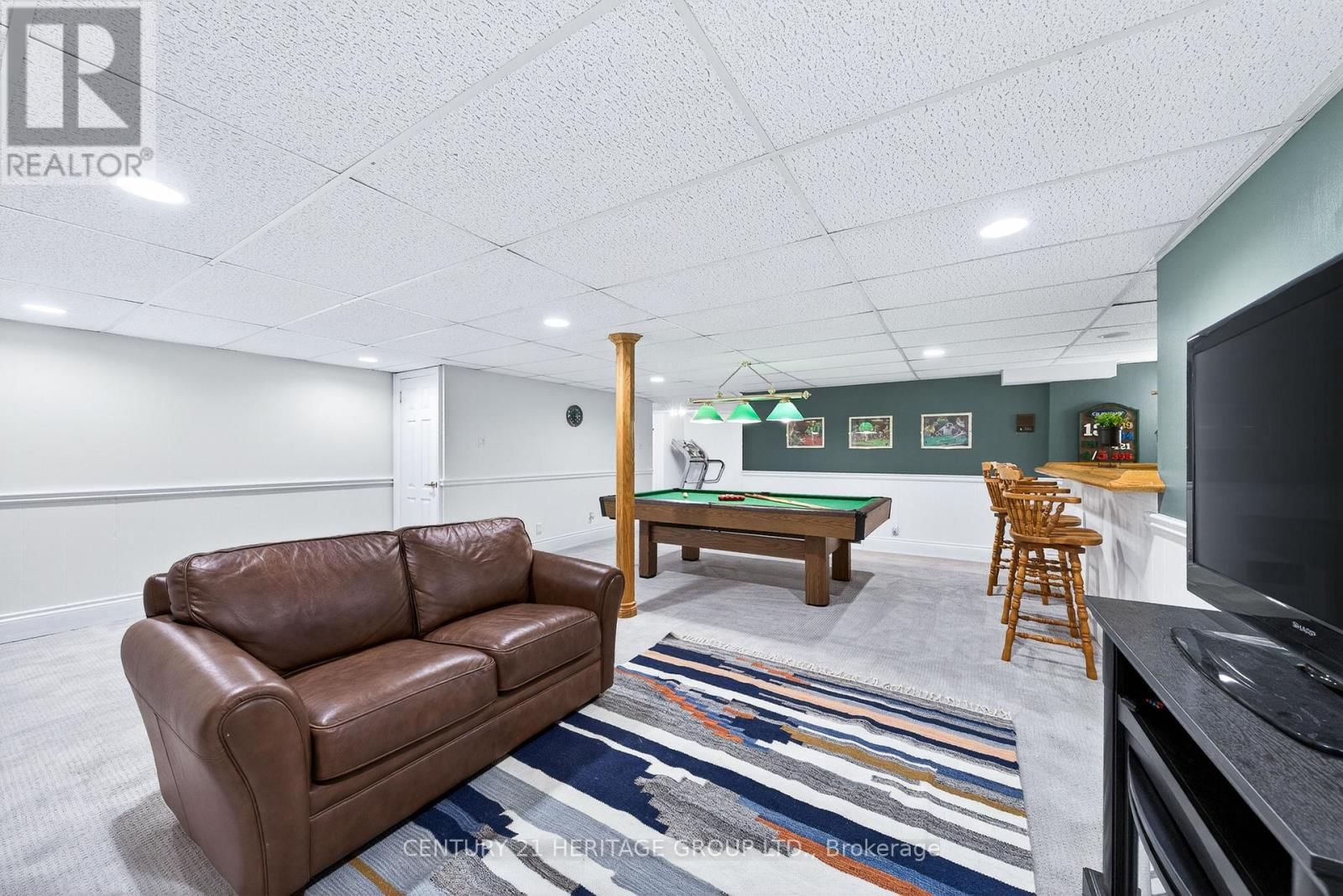 483 ALEX DONER DRIVE Image 31