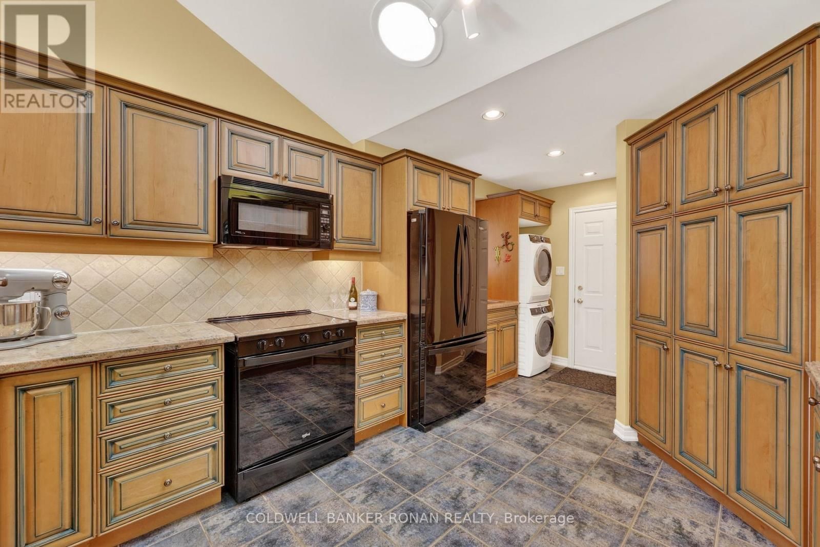 19 BELLA VISTA TRAIL Image 12