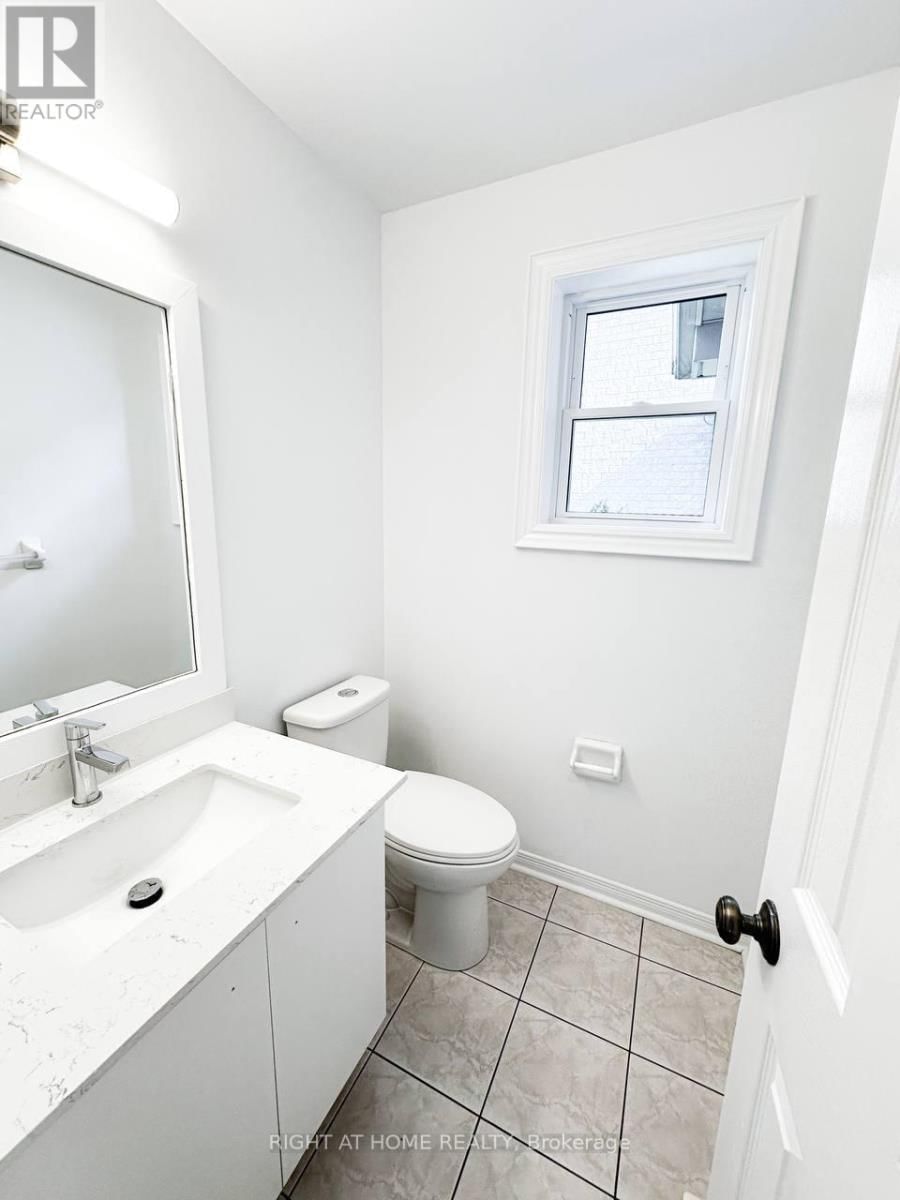 361 GASTON PLACE Image 6