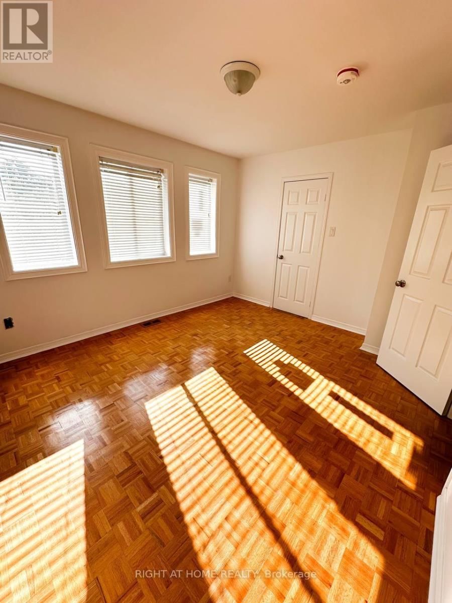 361 GASTON PLACE Image 9