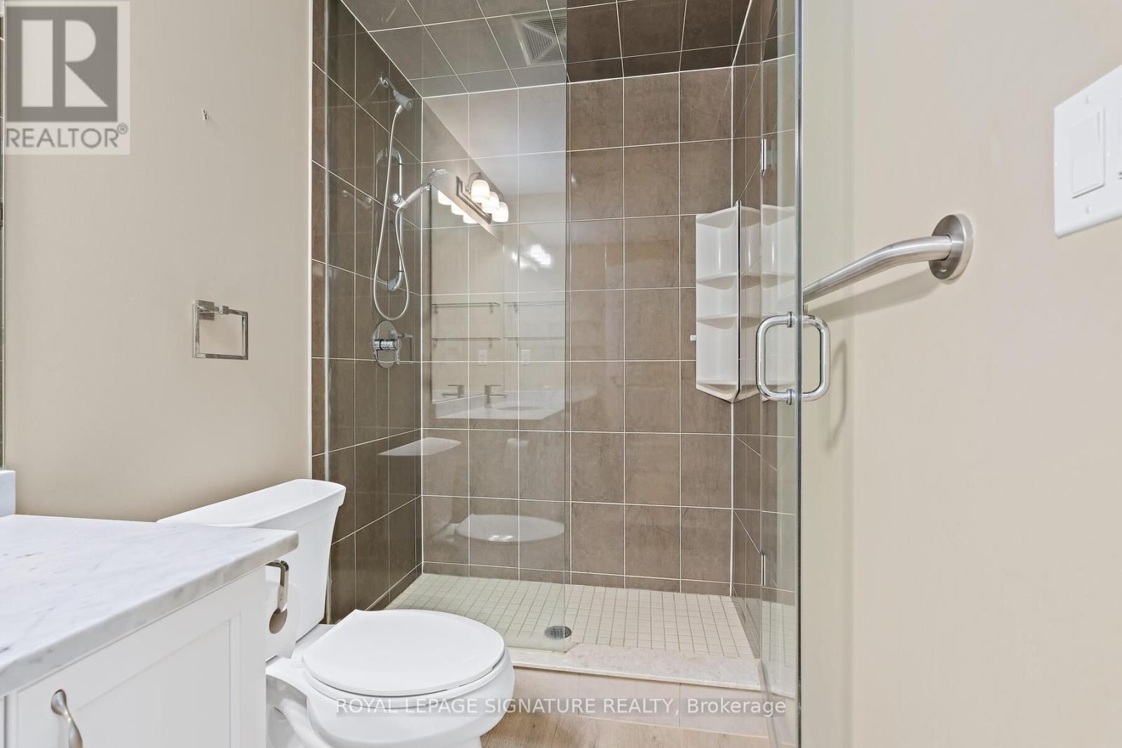 220 - 2396 MAJOR MACKENZIE DRIVE WEST Image 18