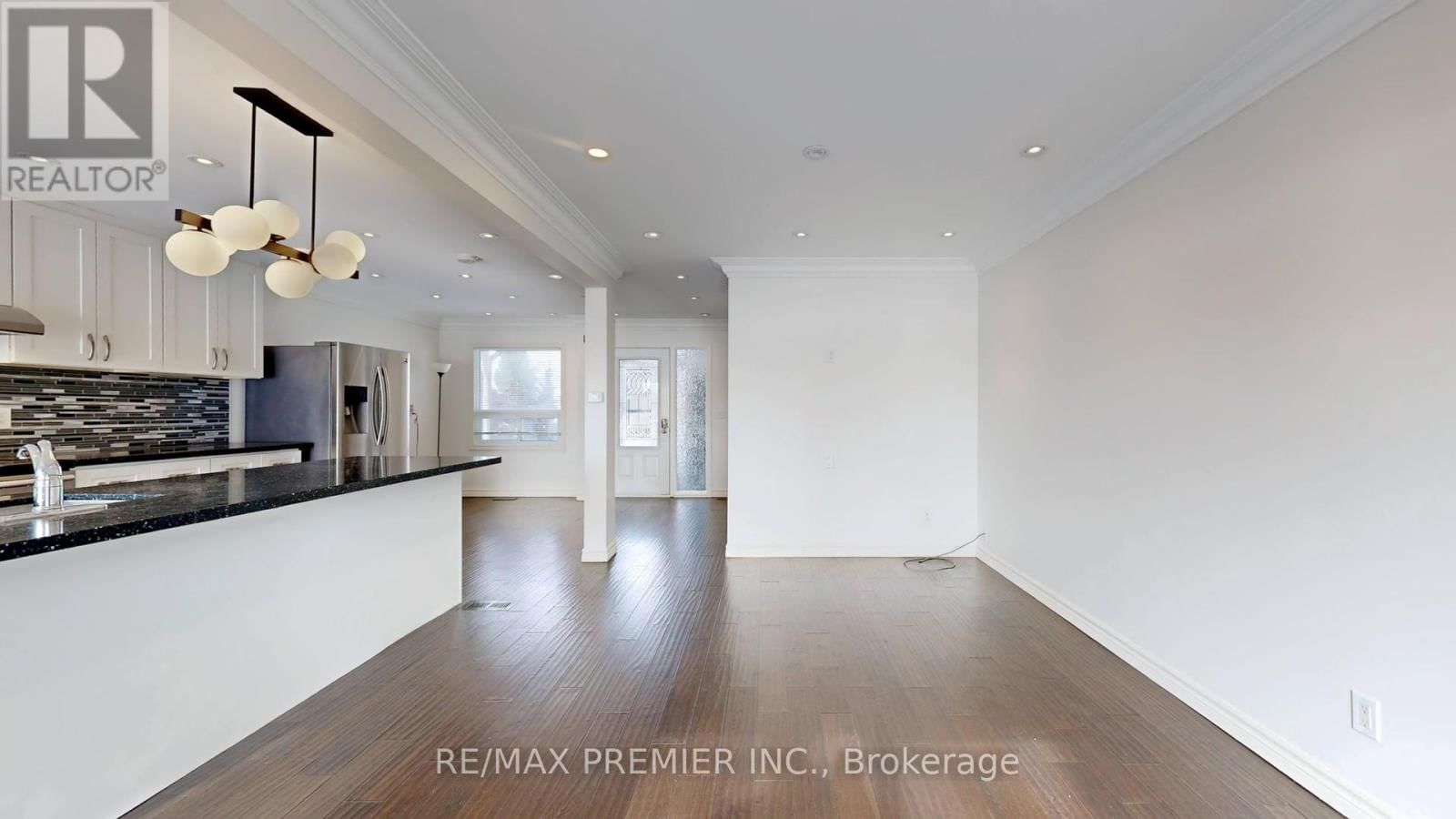 742 BEMAN DRIVE Image 14