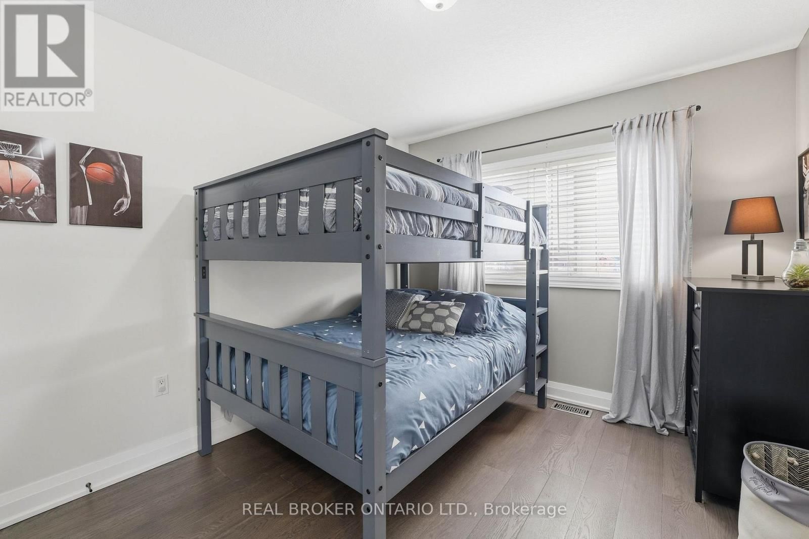 55 CHRISTINA CRESCENT Image 23