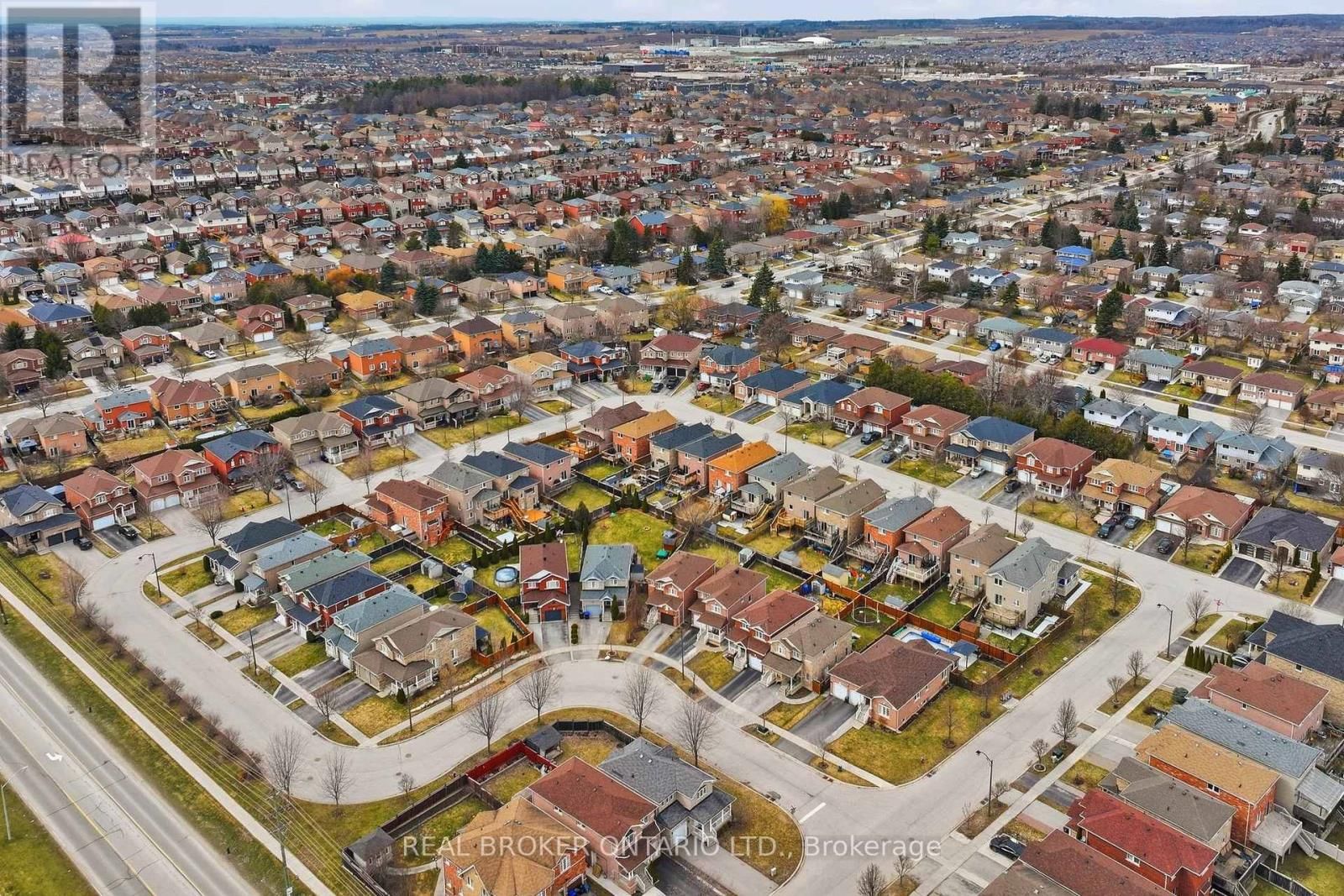 55 CHRISTINA CRESCENT Image 35