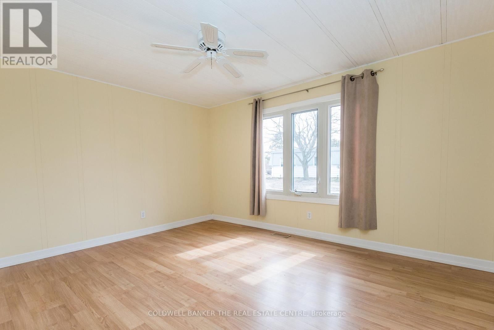 60 LINDEN LANE Image 21