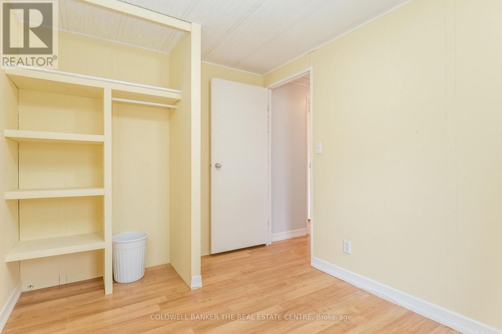 60 LINDEN LANE Image 27