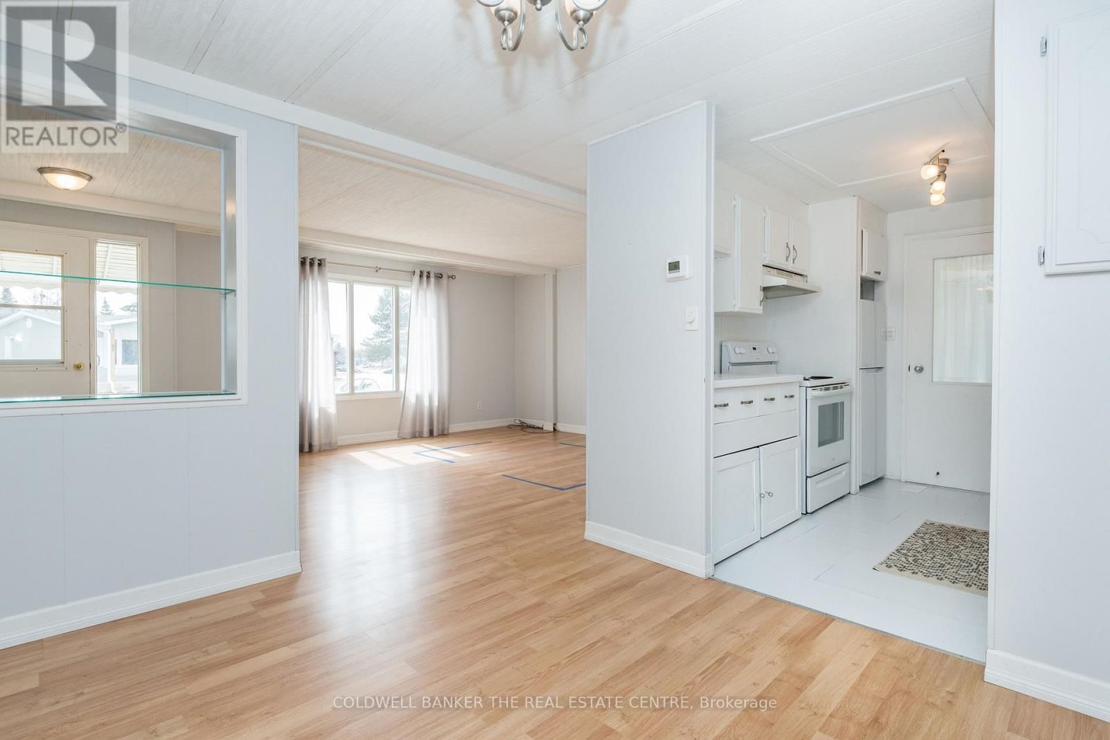 60 LINDEN LANE Image 9