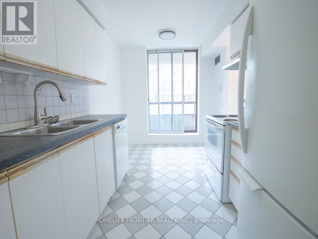 210 - 81 TOWNSGATE DRIVE EAST Image 12