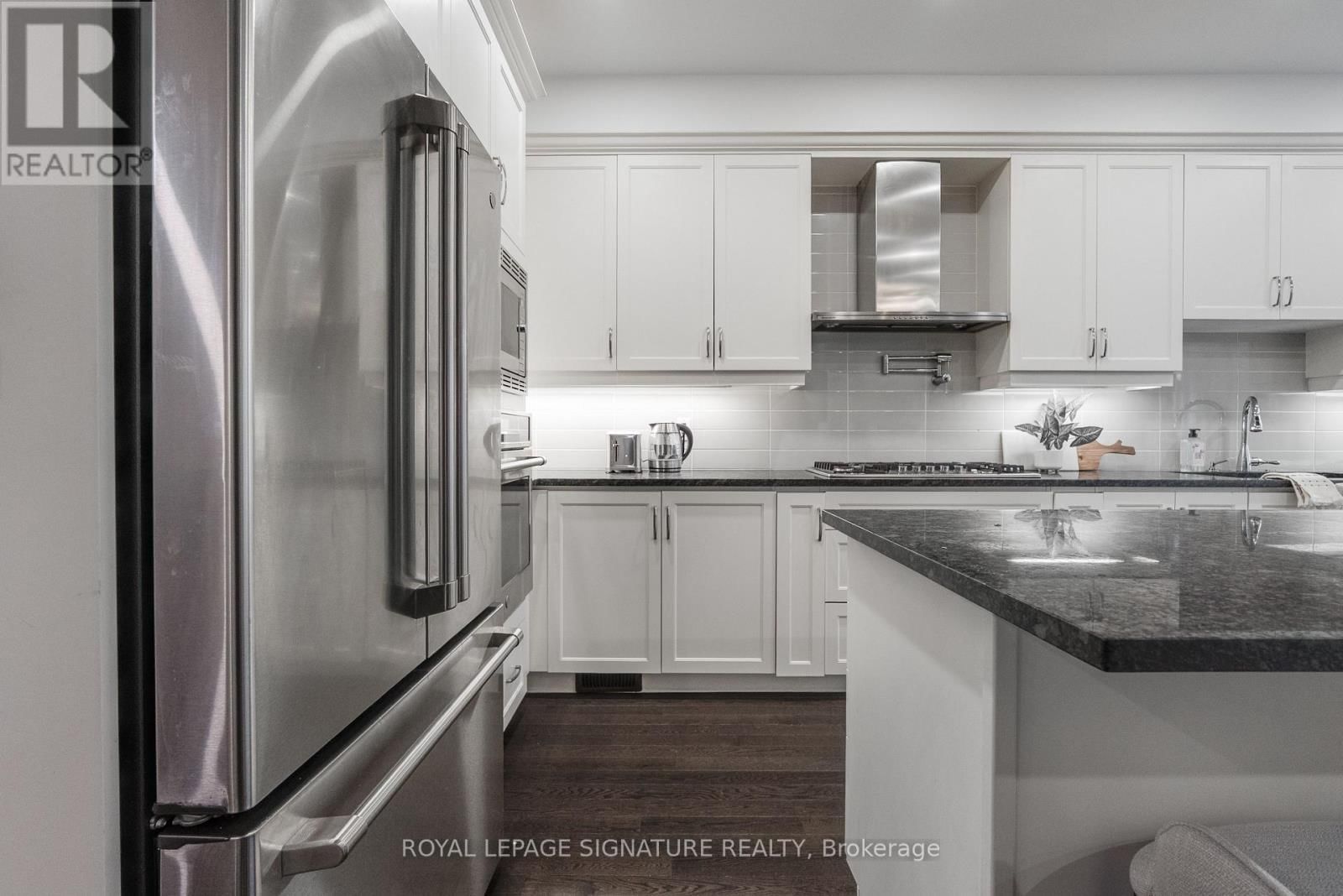 14 QUEEN MARY COURT Image 6