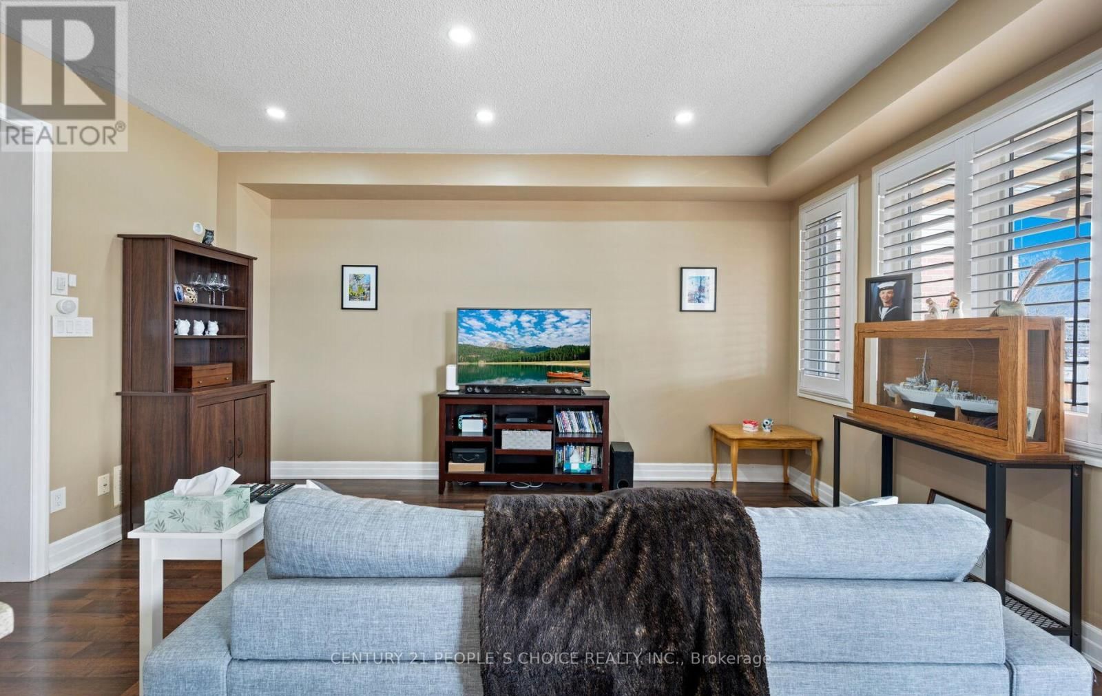 17 WAGNER CRESCENT Image 11