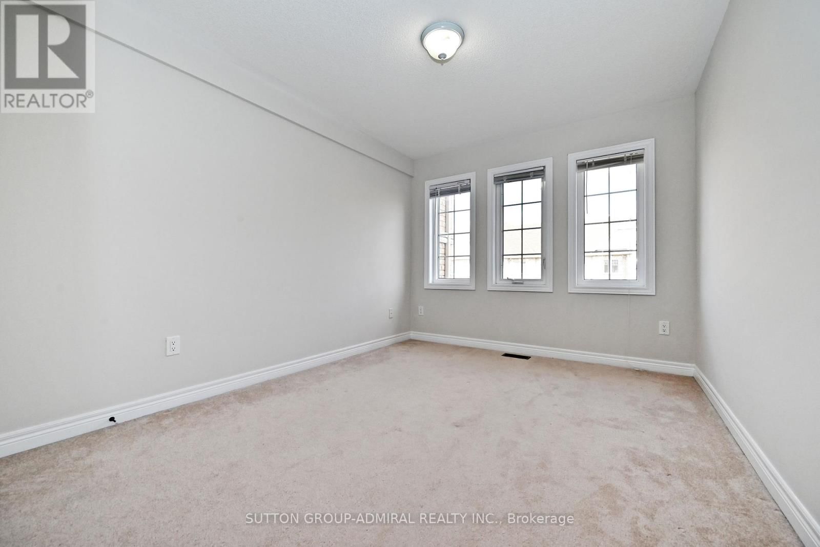 110 SOUTHDOWN AVENUE Image 35