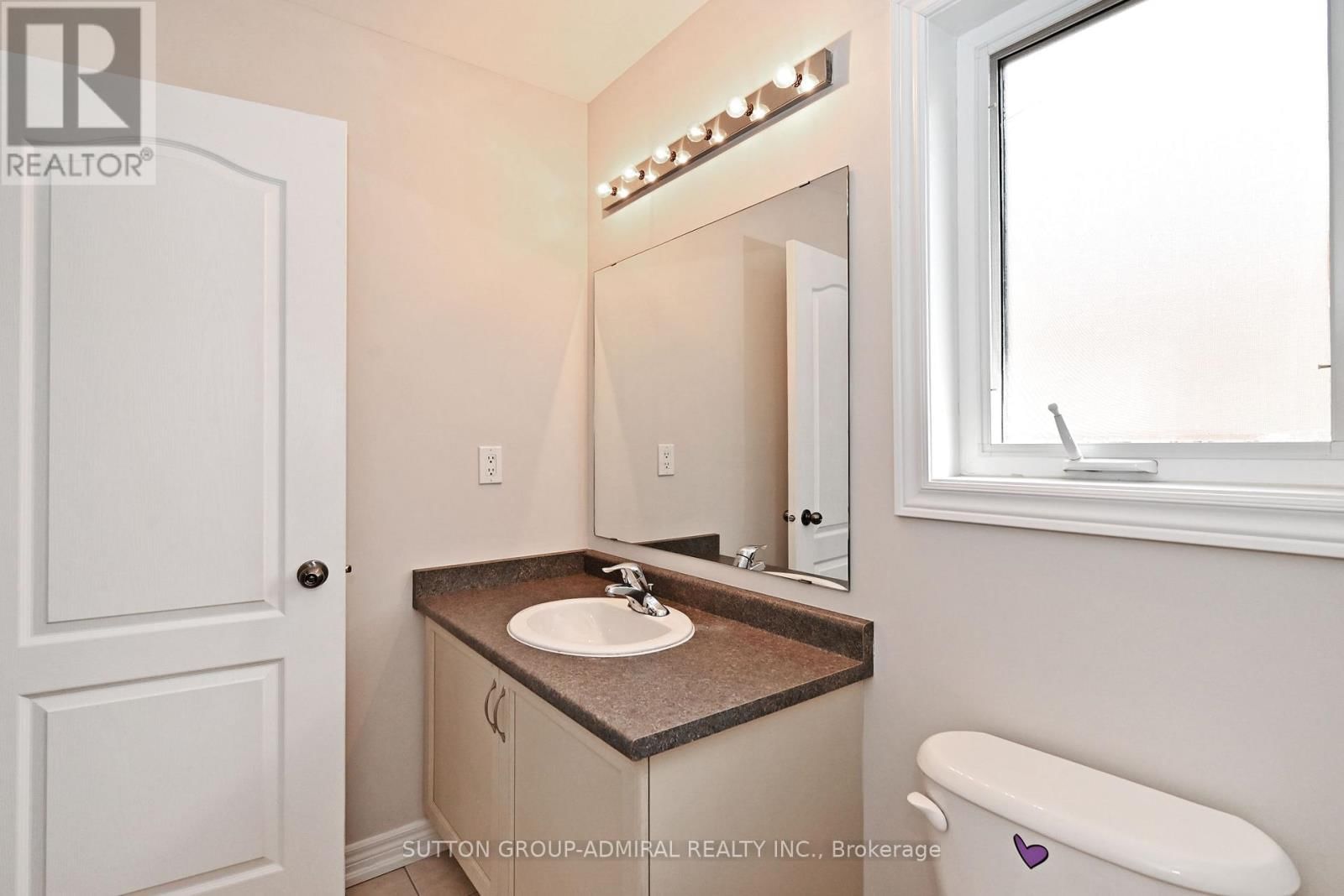 110 SOUTHDOWN AVENUE Image 39